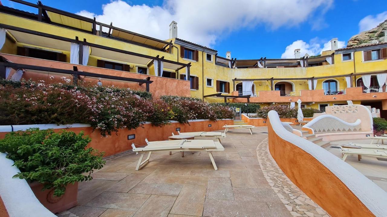 Residence Borgo Punta Villa La Maddalena  Luaran gambar